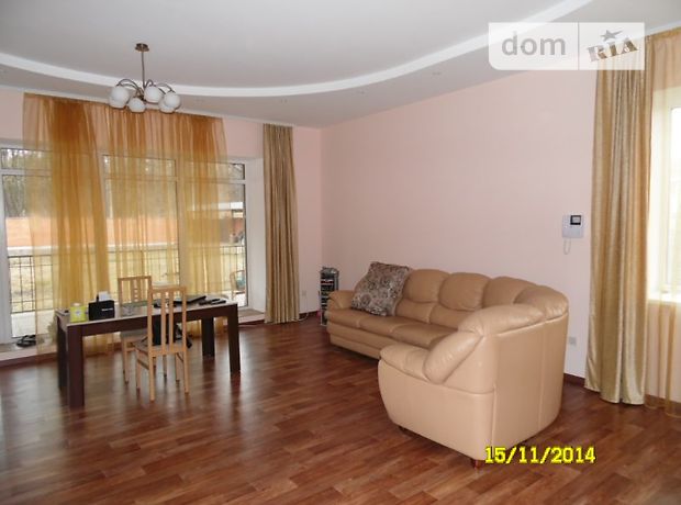 Rent a house in Dnipro on the St. Butanova per 30000 uah. 