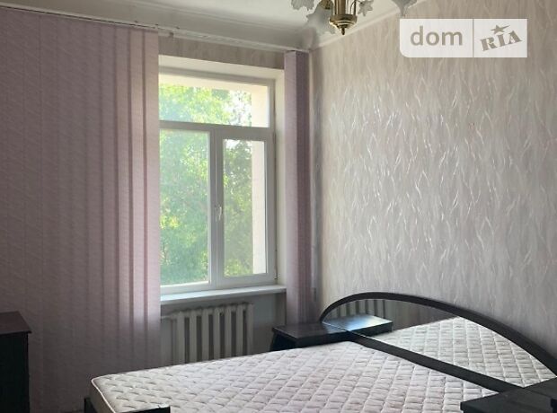 Rent an apartment in Mykolaiv on the St. Dekabrystiv per 8000 uah. 