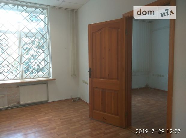 Rent an office in Kyiv on the Blvd. Havela Vatslava per 8400 uah. 