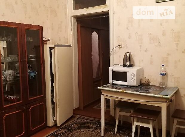 Rent an apartment in Kropyvnytskyi on the St. Hoholia 77/25 per 3500 uah. 