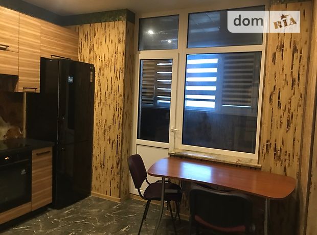Rent daily an apartment in Kyiv on the St. Sikorskoho Ihoria Aviakonstruktora per 650 uah. 
