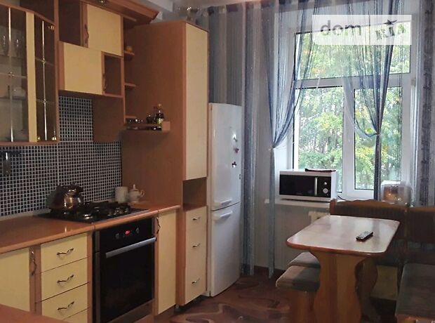 Rent daily an apartment in Khmelnytskyi per 390 uah. 