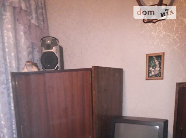 Зняти кімнату в Києві на просп. Бажана Миколи 9-Б за 4000 грн. 