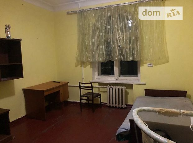 Rent a room in Zaporizhzhia on the St. Mykhaila Honcharenka per 800 uah. 
