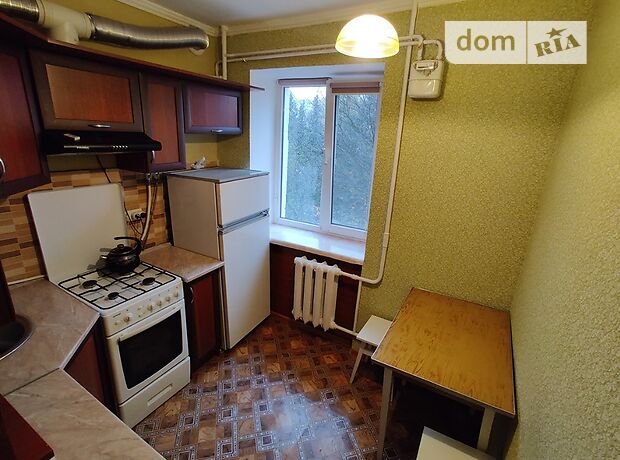 Rent an apartment in Rivne on the St. Vidinska per 4500 uah. 