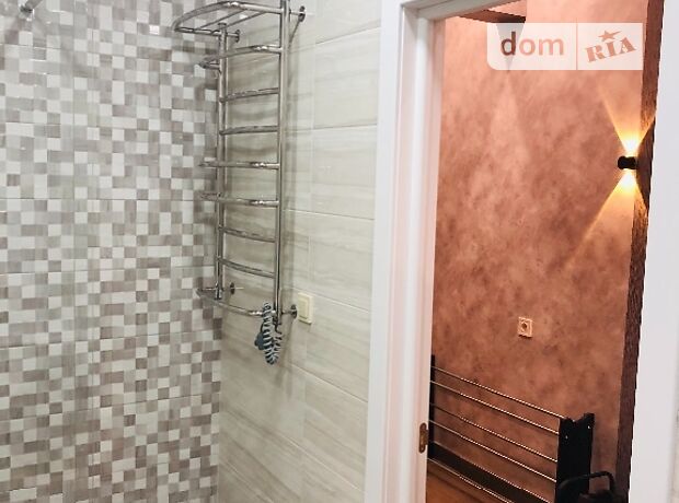 Rent an apartment in Odesa on the St. Kostandi per 14327 uah. 
