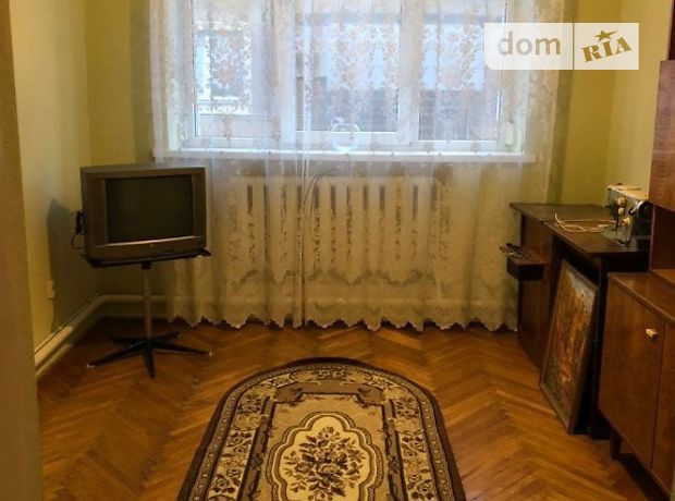 Rent an apartment in Mukachevo on the St. Karpenka Karoho per 8451 uah. 