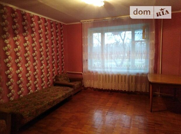 Rent an apartment in Zhytomyr on the St. Heroiv Desantnykiv per 4500 uah. 