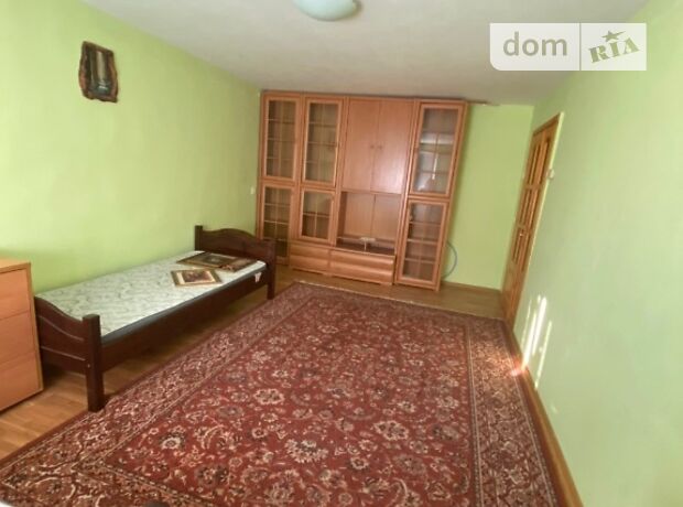 Rent a room in Uzhhorod on the St. Lehotskoho per 2300 uah. 