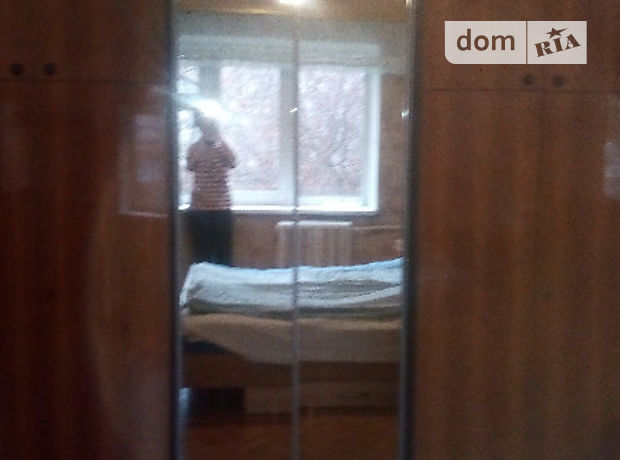 Rent daily an apartment in Kyiv on the St. Myropilska 31А per 8500 uah. 