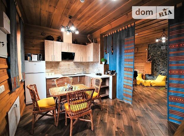 Rent daily a house in Lviv on the St. 3 per 8500 uah. 