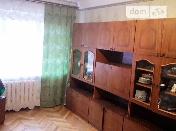 Снять квартиру в Киеве на ул. Златопольская 4 за 8000 грн. 