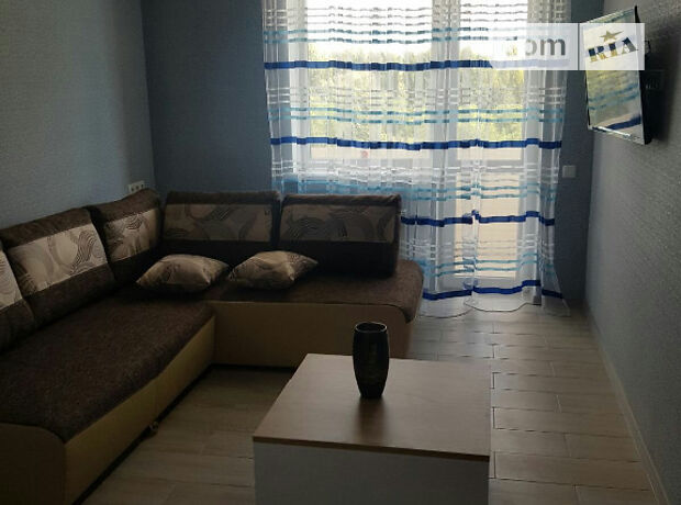 Rent an apartment in Kyiv in Solomianskyi district per 10500 uah. 