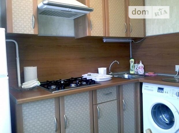 Rent daily an apartment in Kharkiv on the St. Rylieieva per 350 uah. 