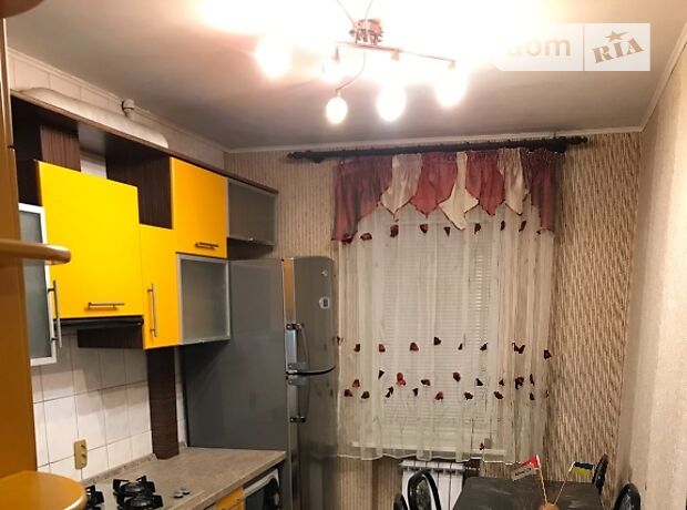 Rent an apartment in Kremenchuk on the St. Kerchenska per 8000 uah. 