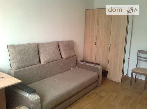 Rent an apartment in Kyiv on the St. Radunska 30 per 6500 uah. 