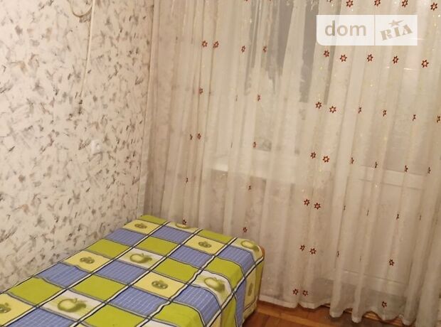 Снять квартиру в Одессе на ул. Ильфа и Петрова за 6000 грн. 