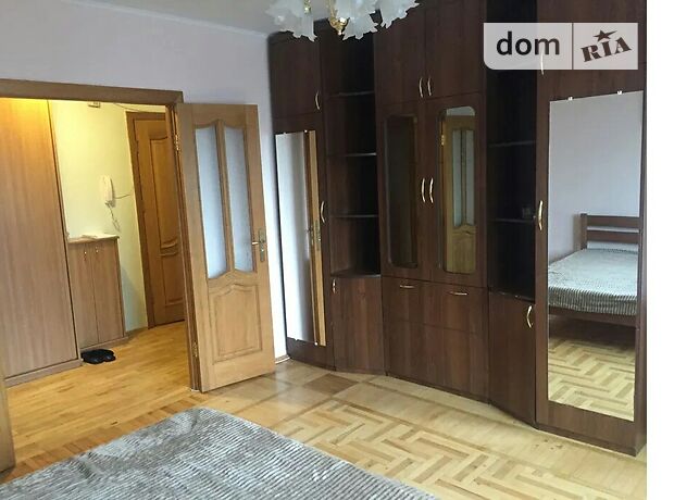 Rent daily an apartment in Kyiv in Holosіivskyi district per 550 uah. 