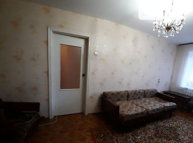 Rent an apartment in Mykolaiv on the lane Buznyka 4000 per 4000 uah. 