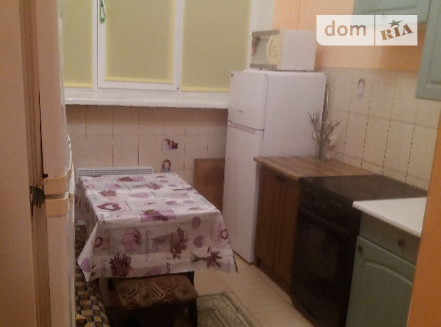 Rent an apartment in Uzhhorod on the St. Lobachevskoho per 4000 uah. 