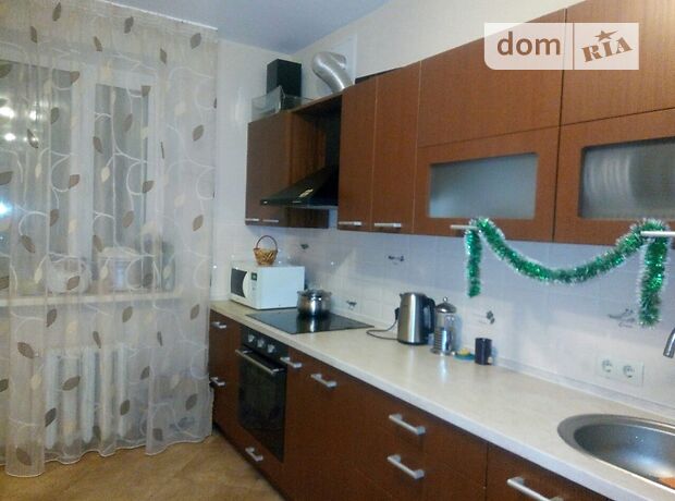 Rent an apartment in Boryspil on the St. Kyivskyi Shliakh per 10500 uah. 