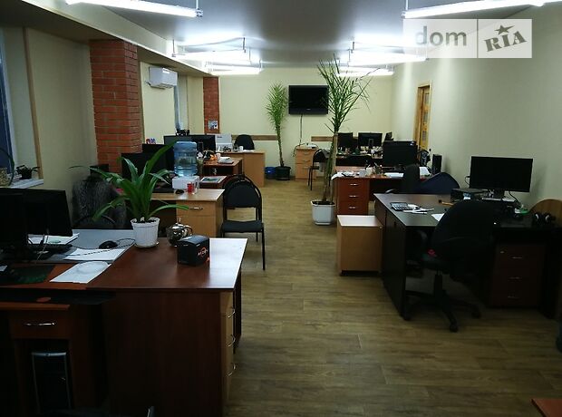 Зняти офіс в Полтаві на вул. Маршала Бірюзова 37 за 3024 грн. 