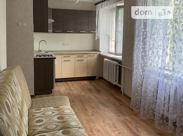 Rent an apartment in Kherson on the Avenue Tekstylnykiv per 5500 uah. 