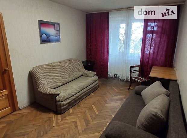 Зняти подобово квартиру в Одесі на пров. Ботанічний за 600 грн. 