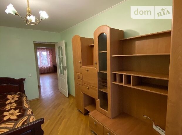 Снять квартиру в Ровне на ул. Романа князя за 7000 грн. 
