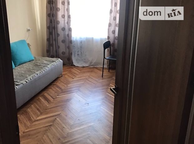 Rent an apartment in Ivano-Frankivsk on the St. Stepana Bandery per 5500 uah. 