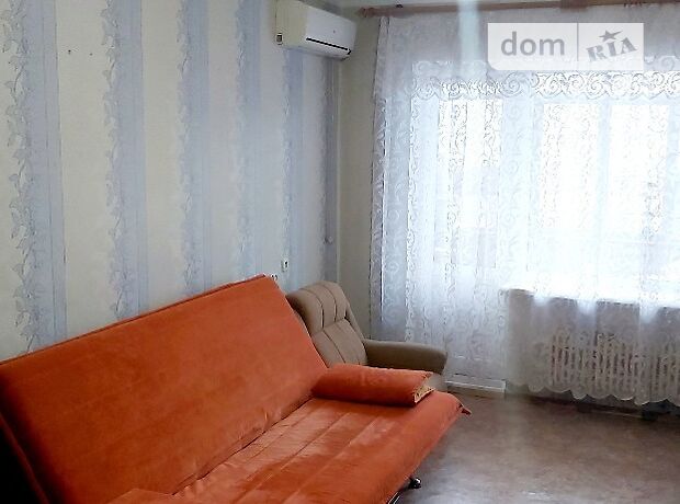 Rent an apartment in Zaporizhzhia on the St. Bohdana Zavady per 3700 uah. 
