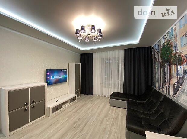Rent an apartment in Lutsk on the Avenue Voli per 20800 uah. 