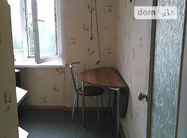 Зняти квартиру в Дніпрі на вул. Софії Ковалевської за 5500 грн. 