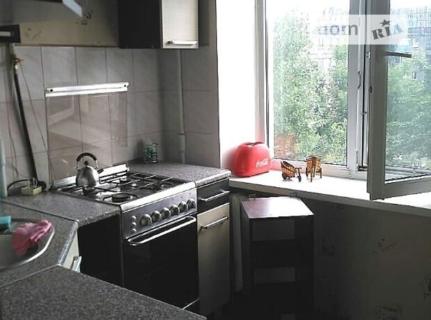 Rent an apartment in Dnipro on the St. Sofii Kovalevskoi per 5500 uah. 