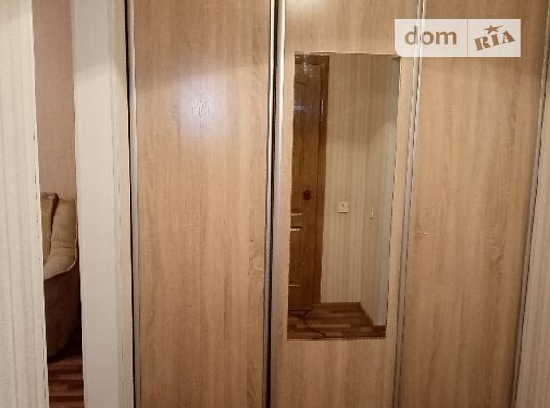 Rent an apartment in Mykolaiv on the St. Arkhitektora Starova per 5500 uah. 