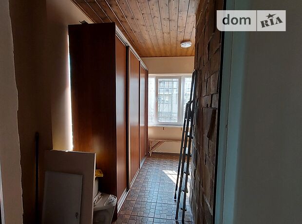 Снять квартиру в Ужгороде на ул. за 13700 грн. 
