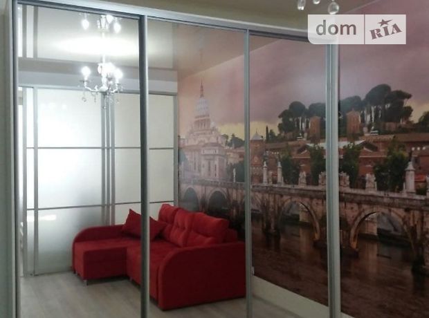 Rent an apartment in Odesa on the St. Kostandi per 9000 uah. 