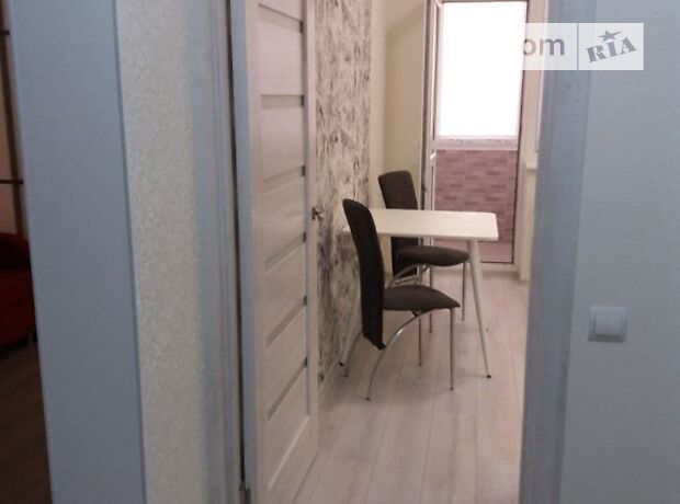 Rent an apartment in Odesa on the St. Kostandi per 9000 uah. 