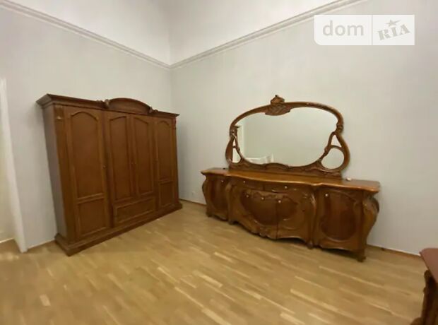 Снять посуточно квартиру в Одессе на Ланжерон набережная 8 за 1950 грн. 