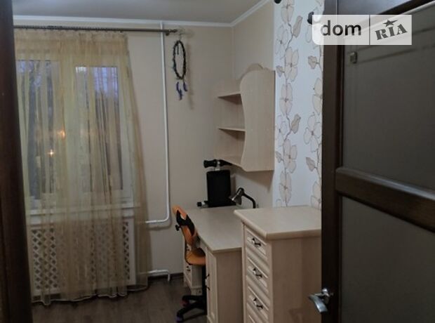 Rent an apartment in Odesa on the St. Arkhitektorska per 7000 uah. 