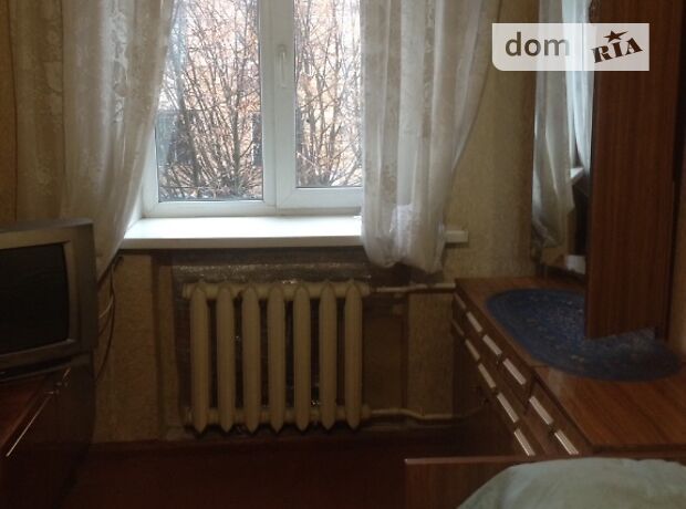 Rent an apartment in Kropyvnytskyi on the St. Velyka Perspektyvna 3/5 per 3000 uah. 