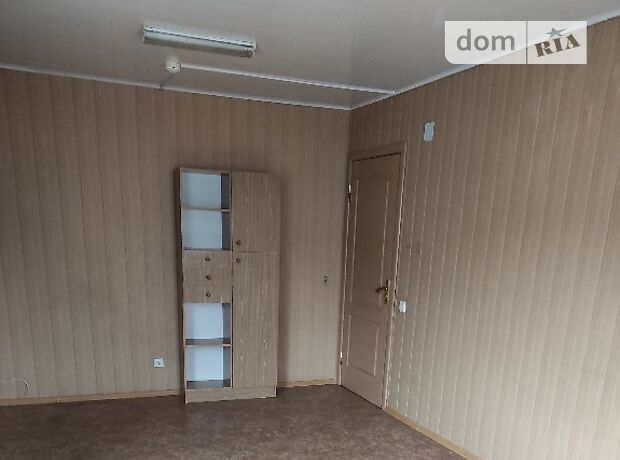 Rent an office in Khmelnytskyi per 3500 uah. 