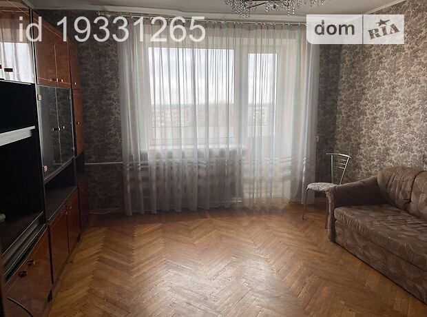 Rent an apartment in Rivne on the St. Fabrychna per 5500 uah. 