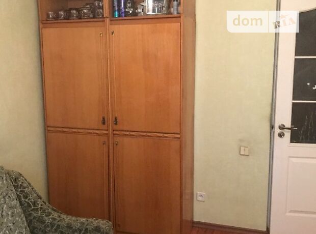 Rent an apartment in Cherkasy on the Blvd. Shevchenka per 5500 uah. 
