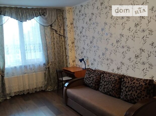 Rent an apartment in Kyiv on the St. Draizera Teodora 5 per 9500 uah. 