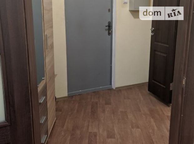 Rent an apartment in Kyiv on the St. Lomonosova per 10500 uah. 