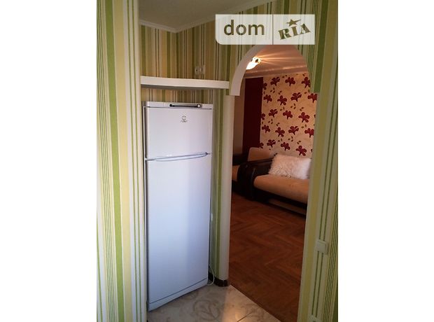 Rent an apartment in Kyiv on the St. Yuriia Illienka 5 per 12000 uah. 