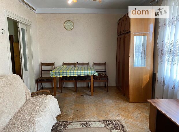 Rent an apartment in Chernivtsi on the St. Polietaieva Fedora per 4000 uah. 