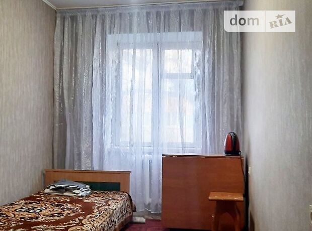 Rent daily a room in Odesa on the St. Pavla Shkliaruka per 200 uah. 