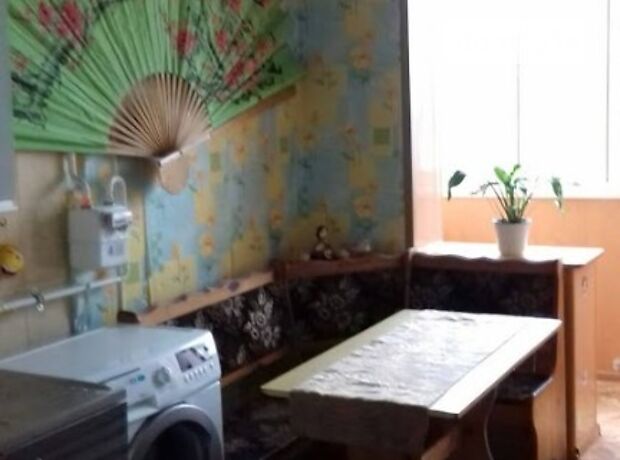Rent an apartment in Kherson on the St. Perekopska per 5600 uah. 